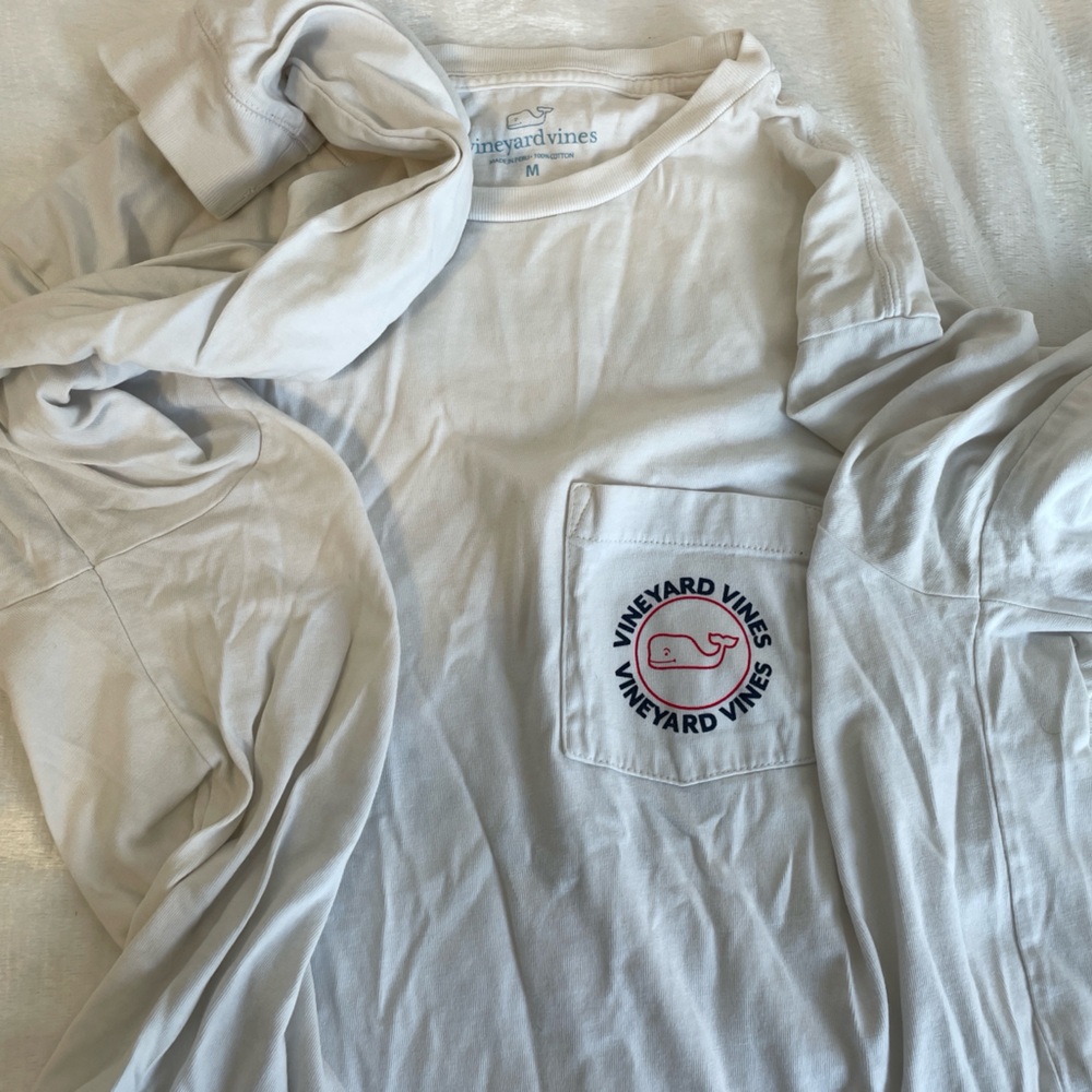White Vineyard Vines Men's Medium Long Sleeve Shirt - Picture 5 of 7